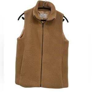 Dudley Stephens Carmel Tan Sherpa Teddy Zip Up Vest